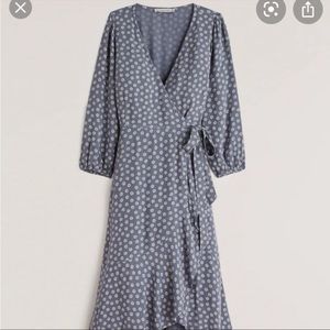 Abercrombie & Fitch blue floral midi dress